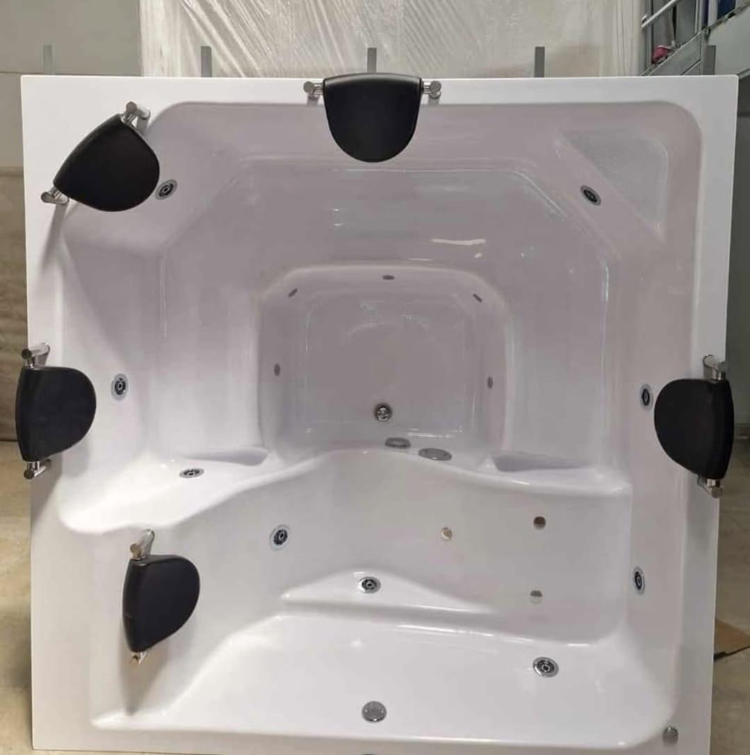 Jacuzzi Luxe, vista 4